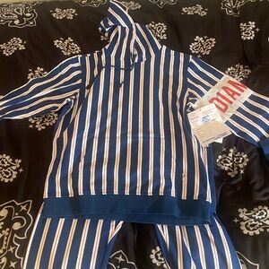Diamond Supply Co Blue and White Pajama Set with Long Sleeves and Hood